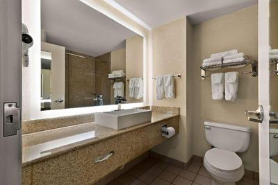 Ramada by Wyndham Harrisburg/Hershey Area