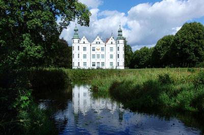 Am Schloß Ahrensburg