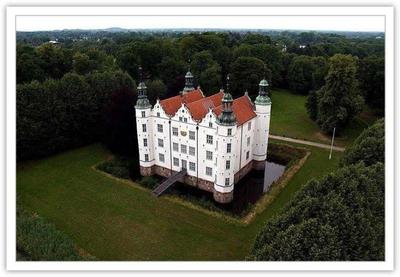 Am Schloß Ahrensburg
