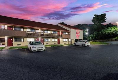 Red Roof Inn Hickory