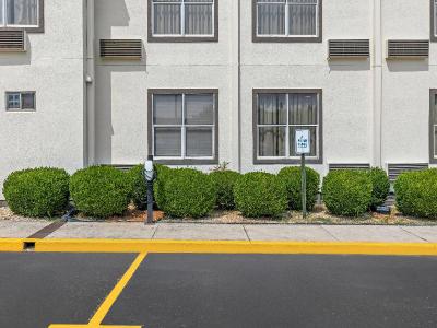 Super 8 by Wyndham Athens