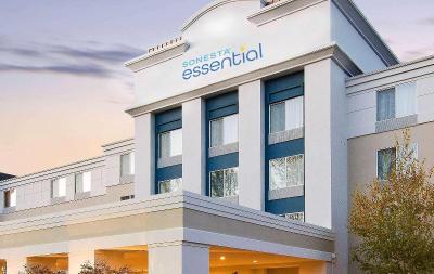 Sonesta Essential Houston Hobby Airport