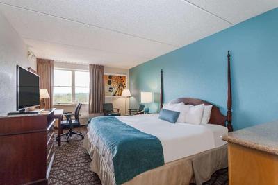 Days Inn by Wyndham Hershey