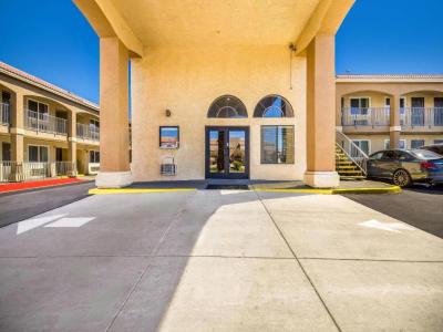 SureStay Plus Hotel by Best Western Hesperia