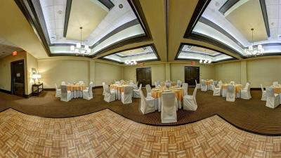 Four Points by Sheraton Huntsville Airport