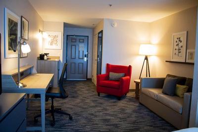 Country Inn & Suites by Radisson, Carlisle, PA