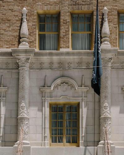 Club Quarters Houston