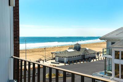 Ashworth by the Sea