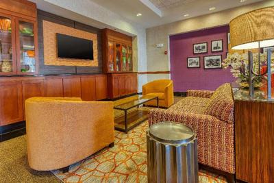 Drury Inn & Suites Northeast Indianapolis