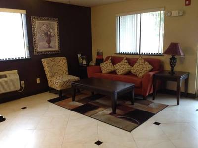 Super 8 by Wyndham Wilmington
