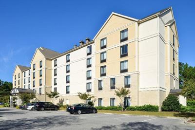 Towneplace Suites By Marriott Wilmington/Wrightsvi