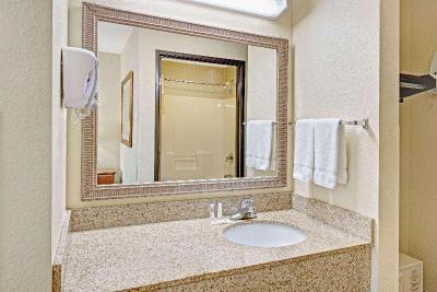 Baymont by Wyndham Indianapolis