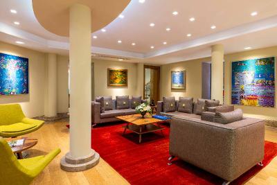Tomtom Suites