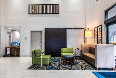 Holiday Inn Express & Sts Indianapolis Northwest