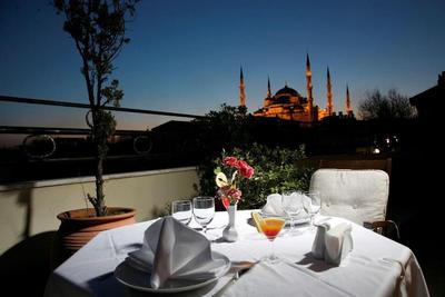 Azade Hotel