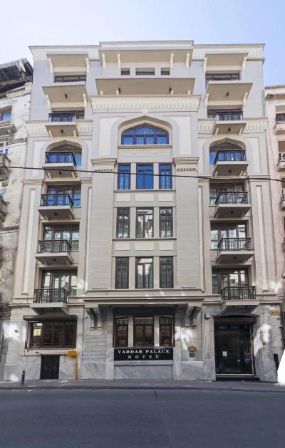 Vardar Palace