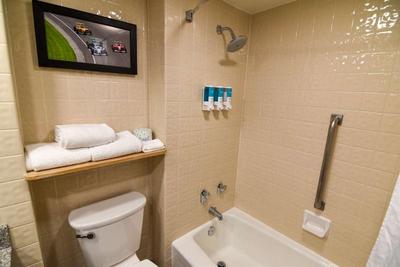 Best Western Plus Indianapolis North at Pyramids