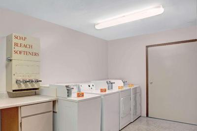 Super 8 by Wyndham Olive Branch