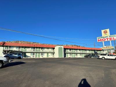Ramblin Rose Motel