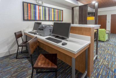 Holiday Inn Express Indianapolis - Southeast