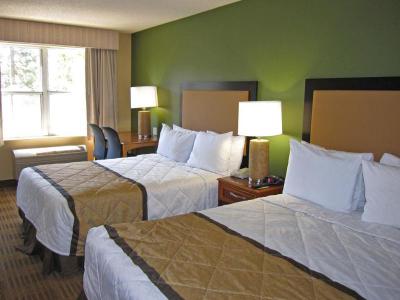 Extended Stay America - Indianapolis - North - Car