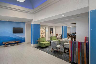 Holiday Inn Express Jacksonville Beach