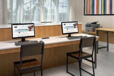 Holiday Inn Express Jacksonville Beach