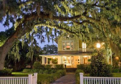 Hoyt House Bed & Breakfast Inn