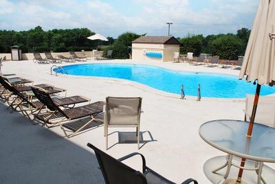 Clarion Pointe Jasper