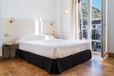 Ciudad de Cazorla Hotel