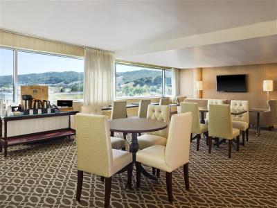 Ac Hotel By Marriott Pleasanton