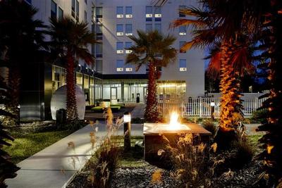 Aloft Jacksonville Airport