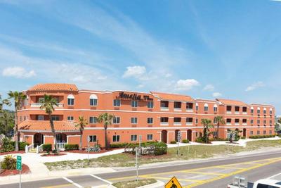 Amelia Hotel at the beach