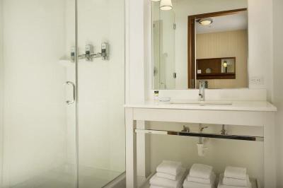 Four Points by Sheraton Jacksonville Baymeadows