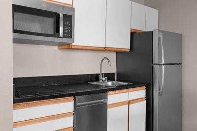 Larkspur Landing Extended Stay Suites Pleasanton