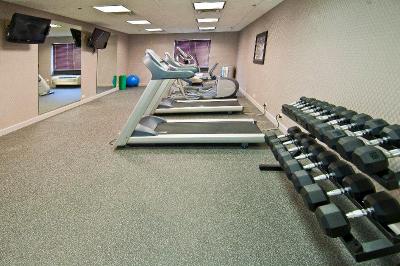 Holiday Inn Express Hotel & Suites Jackson / Pearl