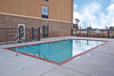 Holiday Inn Express Hotel & Suites Jackson / Pearl