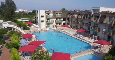 Omorfi Garden Resort