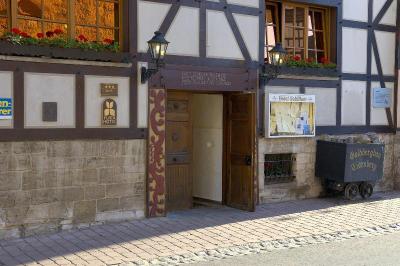 Goldflair am Rathaus