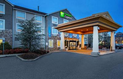 Holiday Inn Express & Suites Alcoa (Knoxville Airp