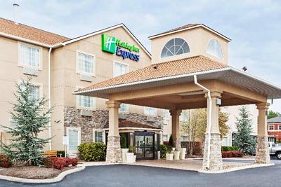 Holiday Inn Express & Suites Alcoa (Knoxville Airp