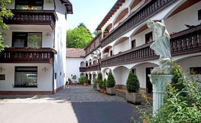 Hotel Barbarossahof