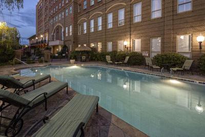 Carnegie Hotel & Spa