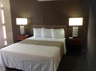 Knights Inn Los Angeles