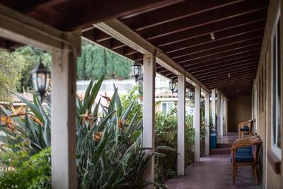 El Patio Inn