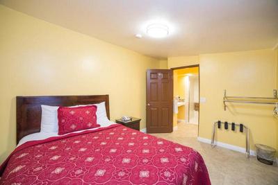 El Patio Inn