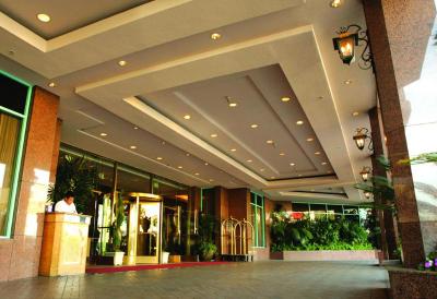 Oxford Palace Hotel and Galleria