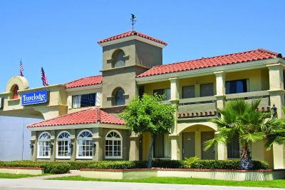 Travelodge by Wyndham Costa Mesa Newport Beach