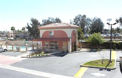 Crystal Inn & Suites