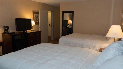 MCM Eleganté Hotel & Suites